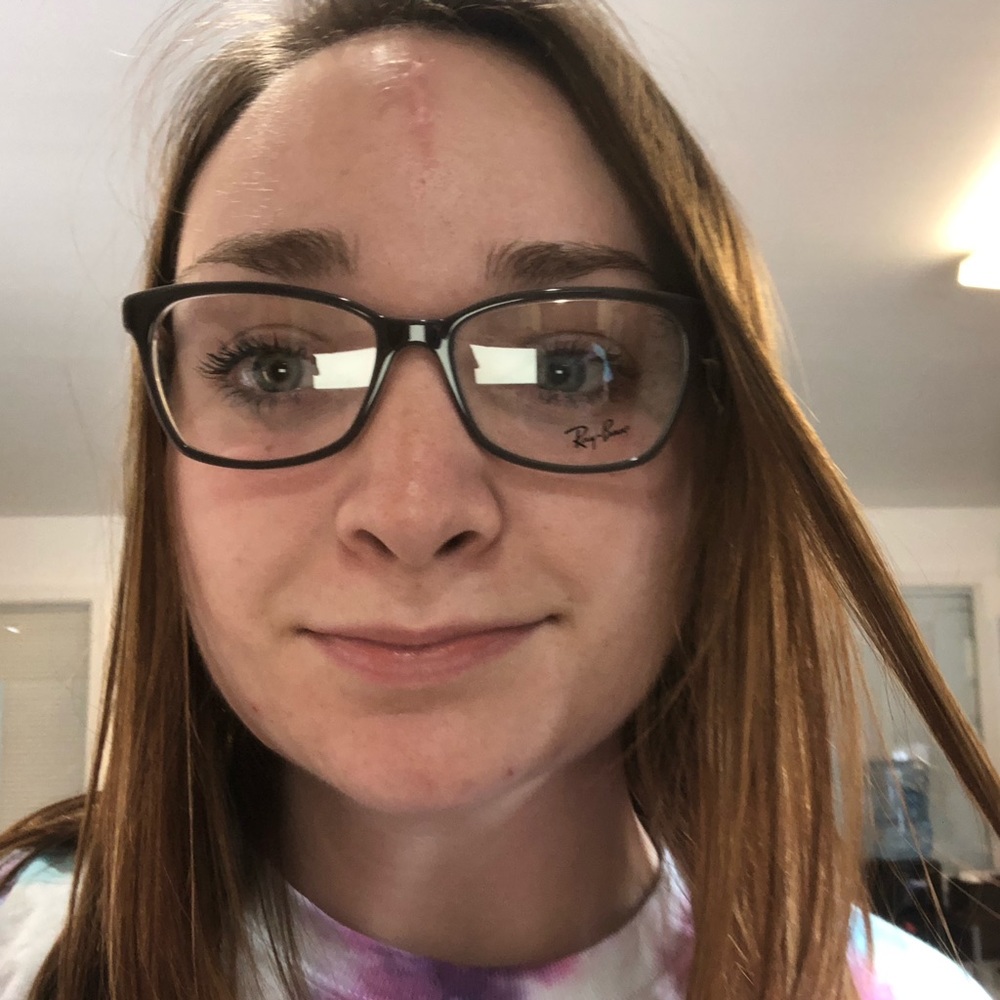 Meet your Posher, Julia